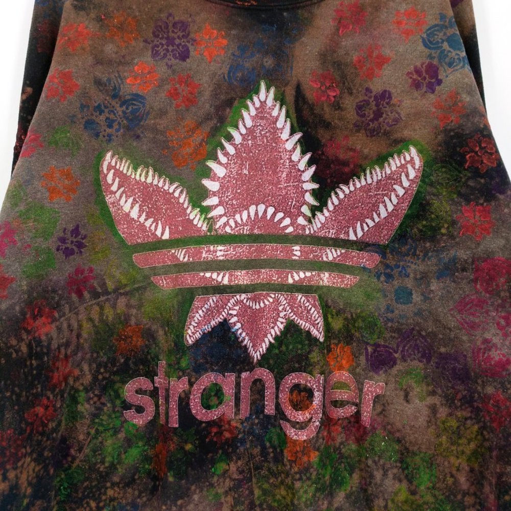 Stranger Things Custom Glow Blacklight Sweatshirt - image 3